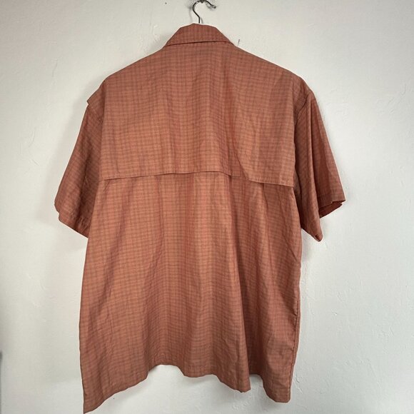 Patagonia Mens XL Button-Up Vented Shirt Rust Orange Checked Lightweight Outdoor - Picture 2 of 7
